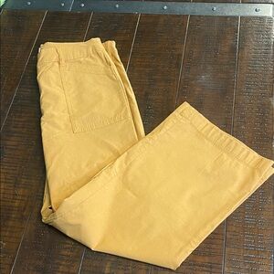 Nicole Miller Yellow Cropped Pants